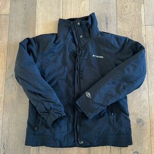 Columbia women’s ski jacket Size L.